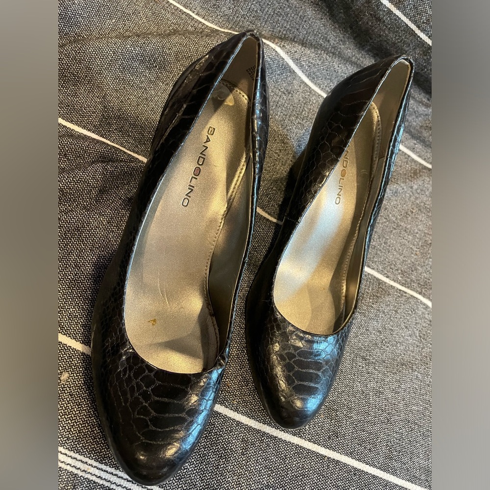 Bandolino 6.5 black wedge